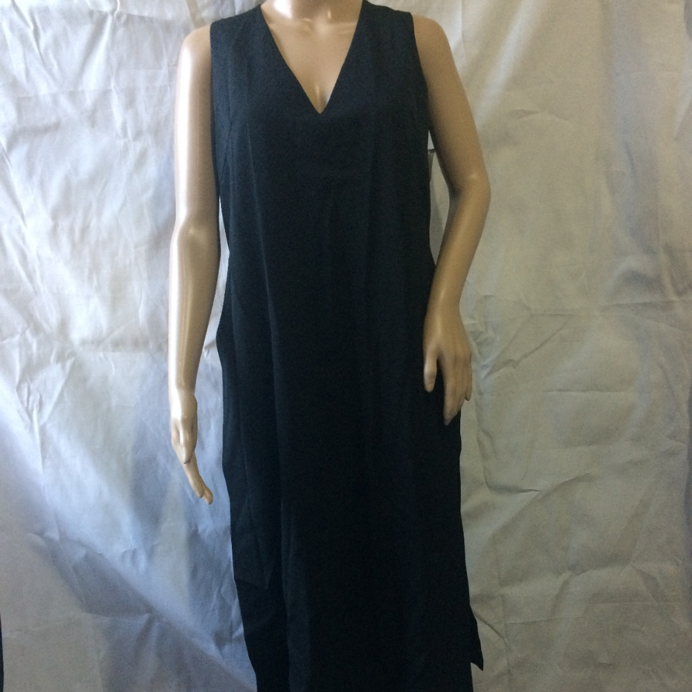 Jaden jumpsuit IMAN with pants and dress atached